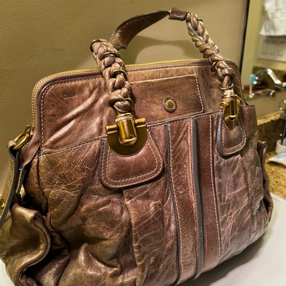 Chloe Heloise Brown Distressed Leather Shoulder Bag with Gold Accents Vintage - Picture 12 of 15